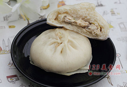 蘑菇鸡肉包的做法图片 蘑菇鸡肉包的做法图片